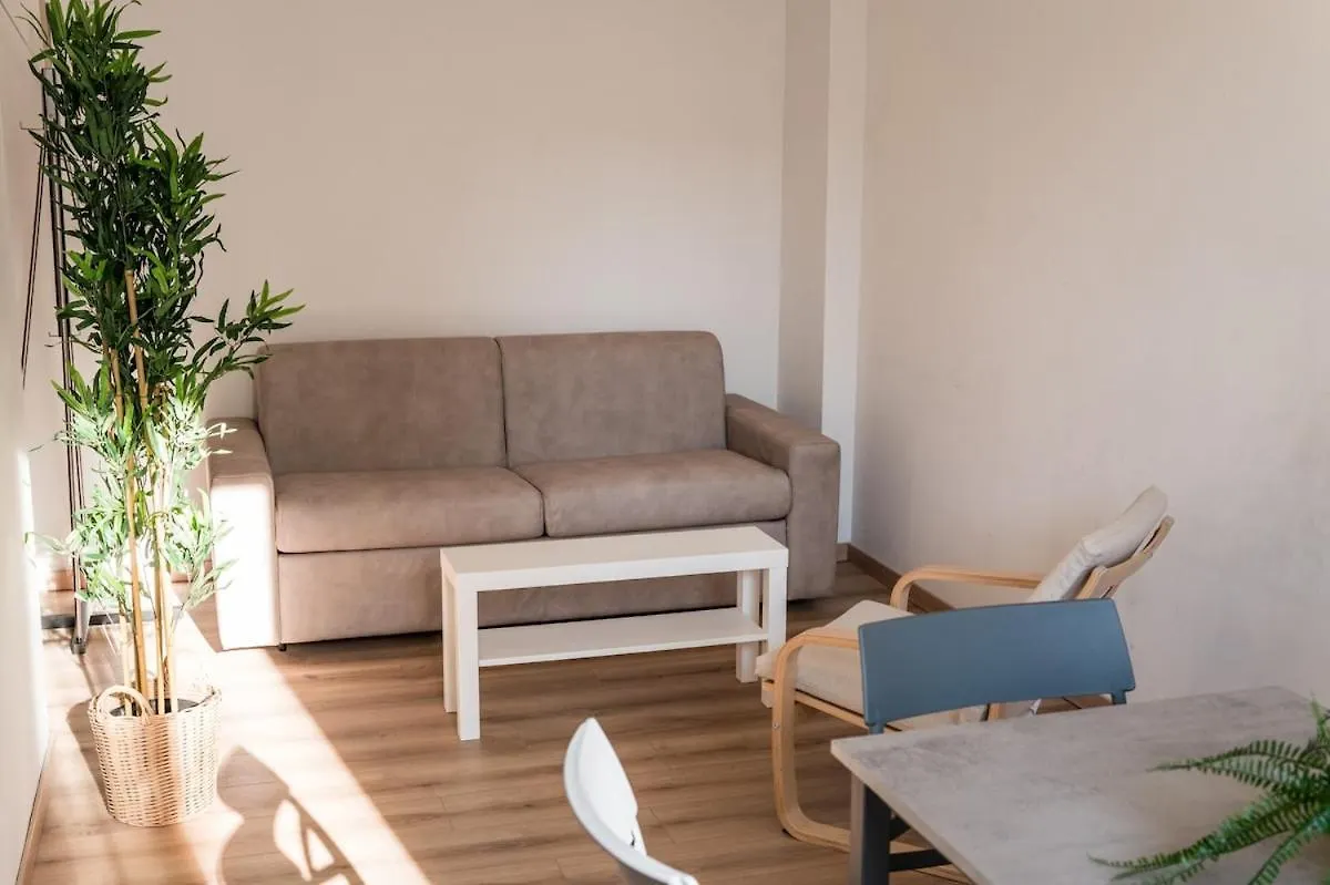 Shortmi Buenos Aires Apartment Milan